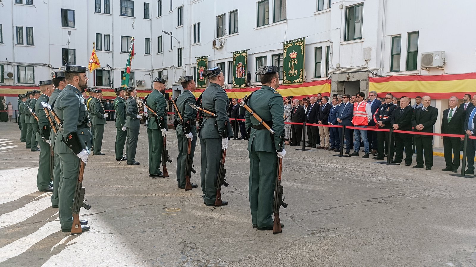 Acto por el 180 aniversario de la fundación de la Guardia Civil (S.I.)