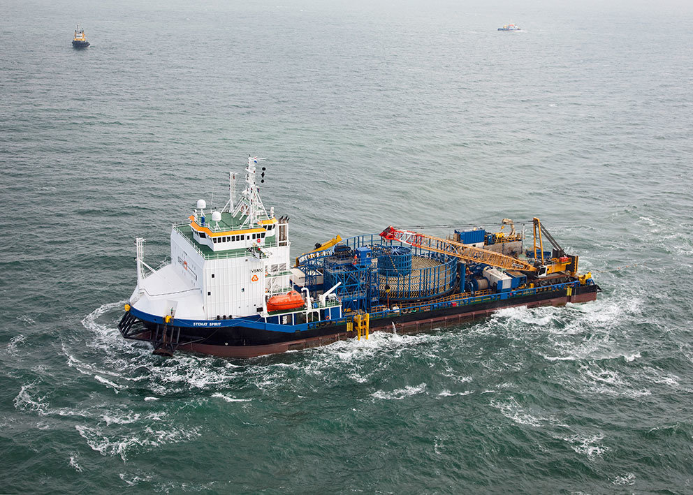 Stemat Spirit es un buque de tendido de cable, o cablero, de la compañía Stemat Marine Services