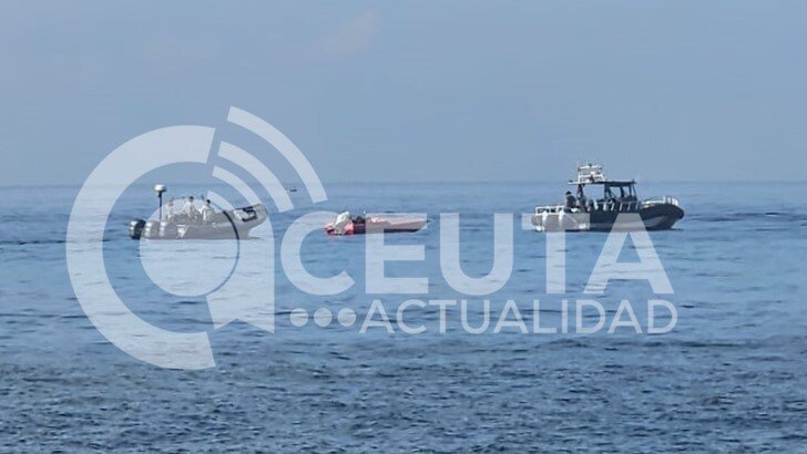 La Guardia Civil ha interceptado una embarcación en Benzú