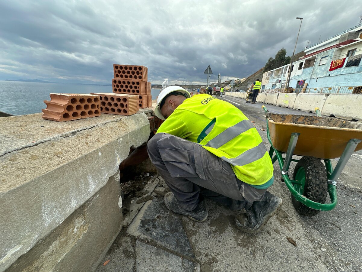 Obras mejora carretera nueva