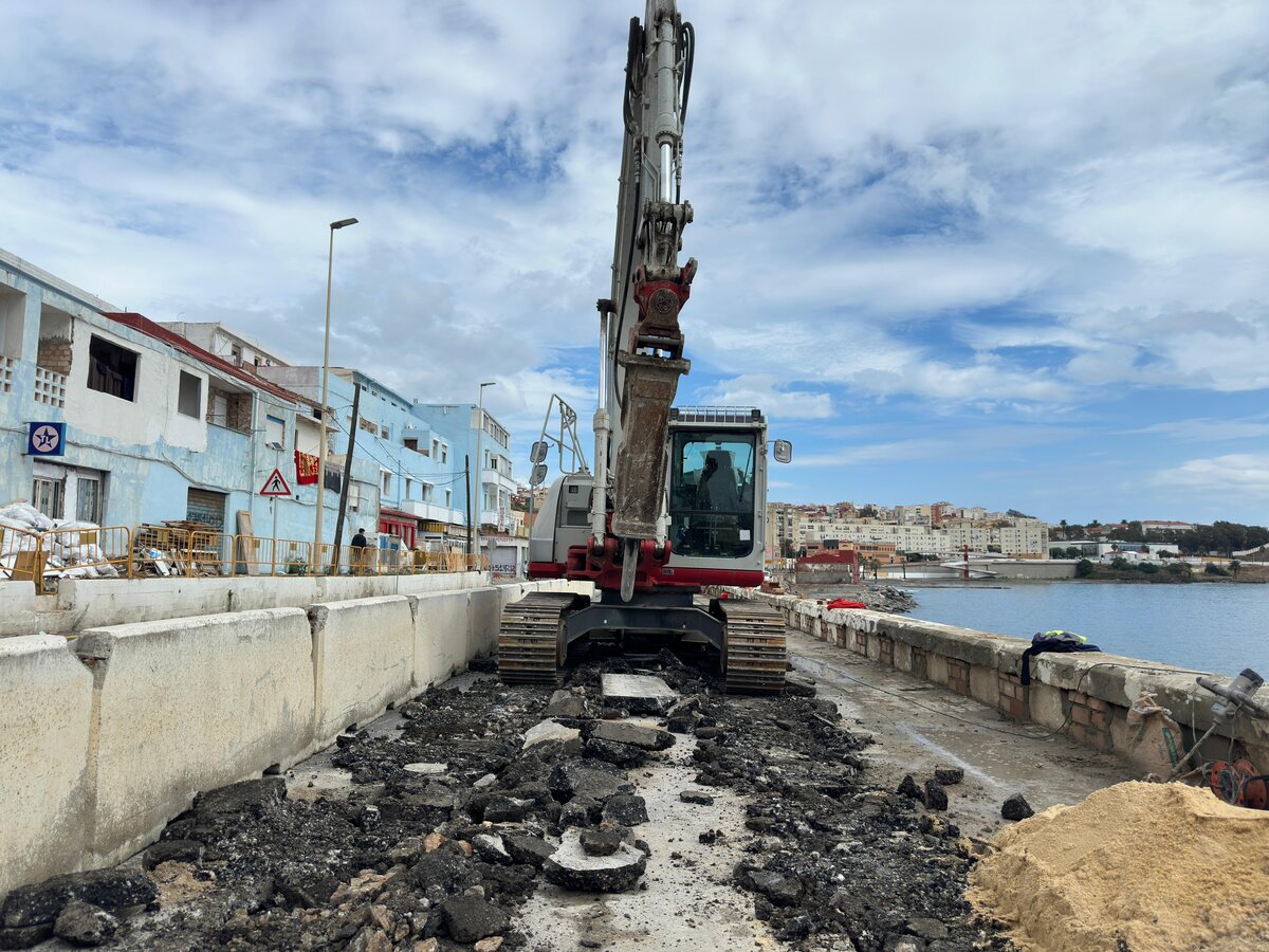 Obras mejora carretera nueva