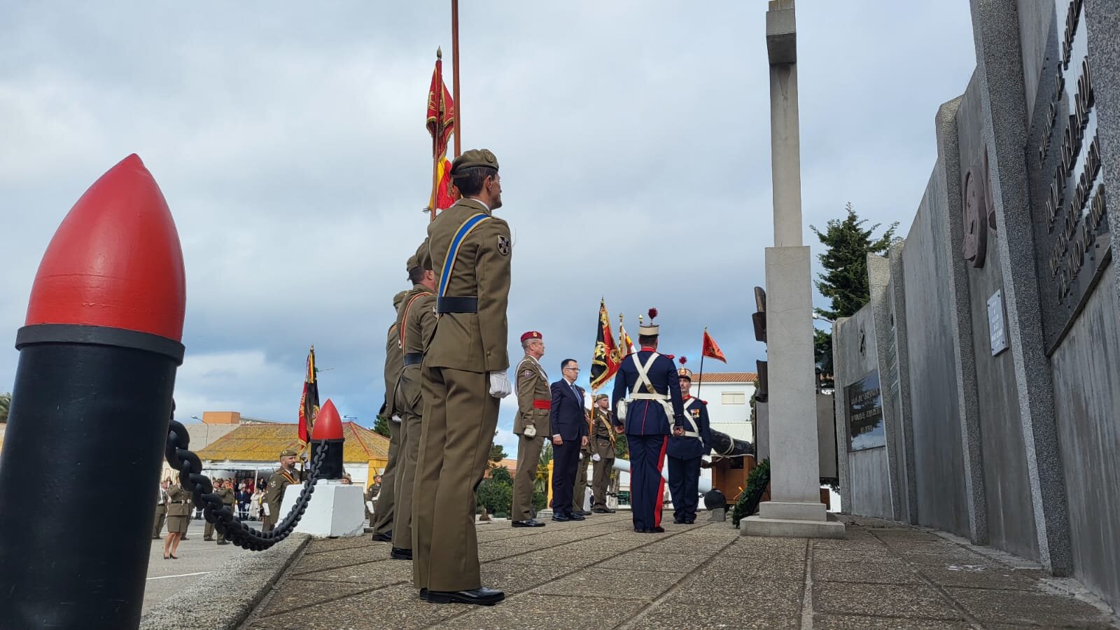 acto militar en honor a Santa Bárbara, Patrona de Artillería