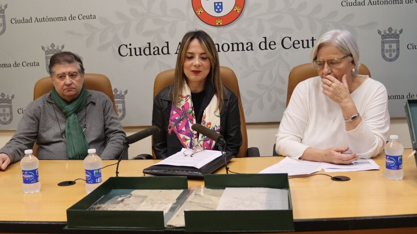 José Luís Gómez Barceló, Pilar Orozco y Rocío Valriberas / C.A.