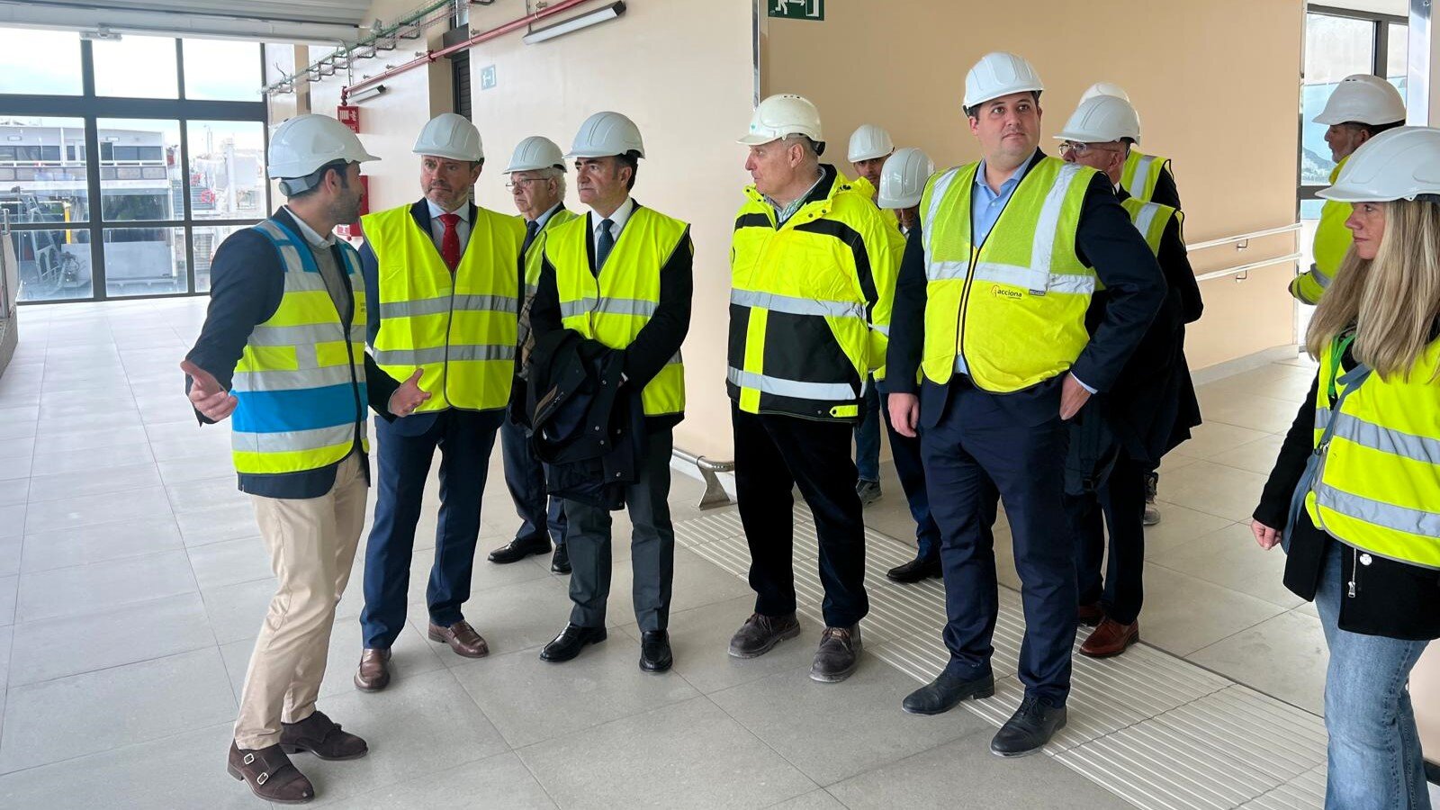 Visita de Gerardo Landaluce a la nueva estación marítima de Ceuta / APC