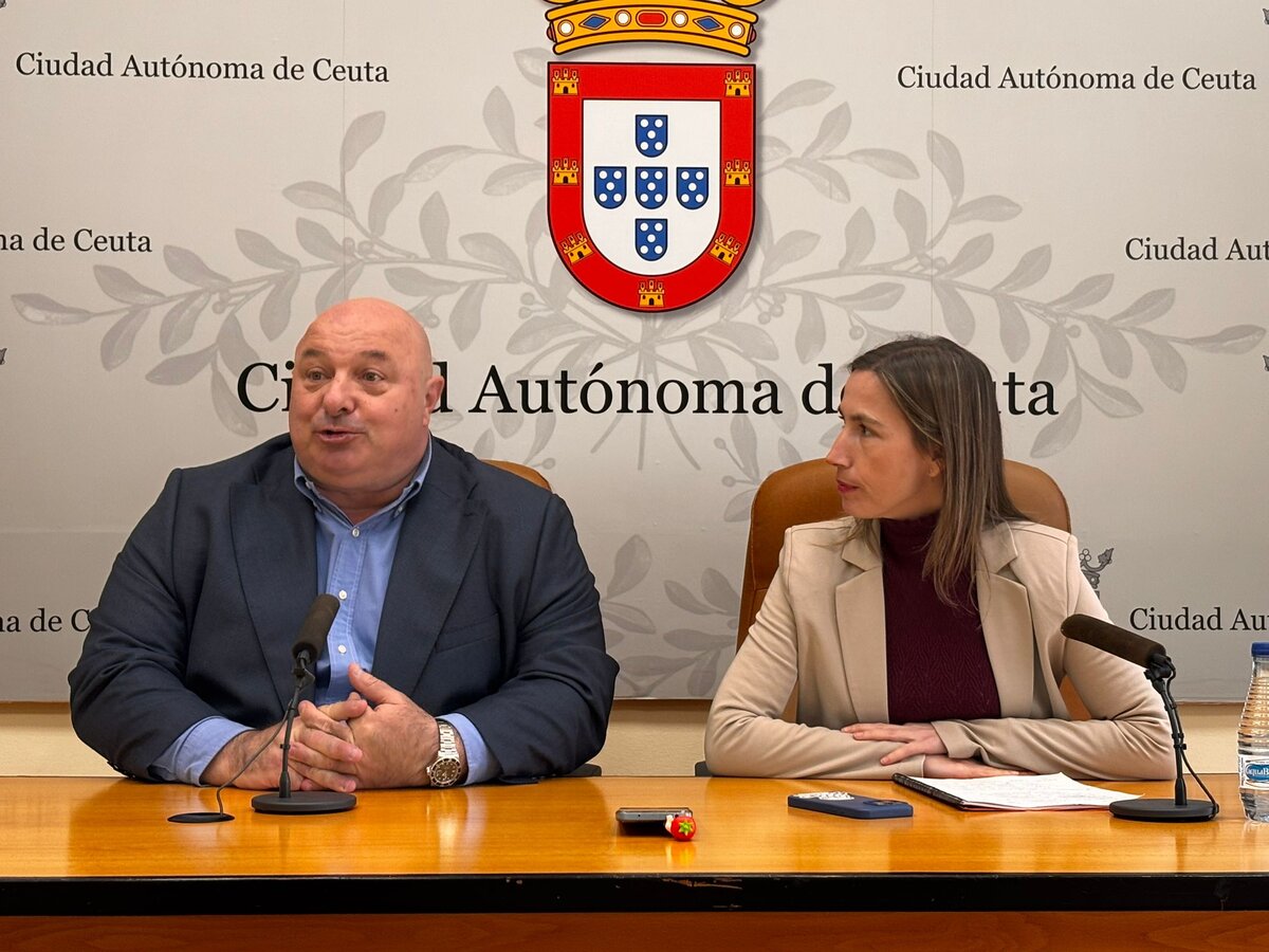 Nicola Cecchi y Ana Muñoz durante la rueda de prensa este martes