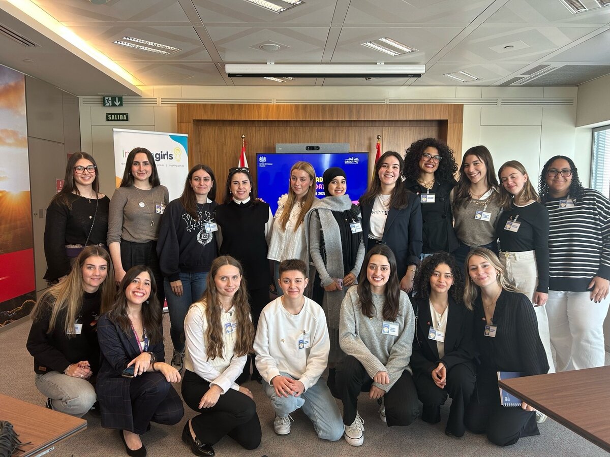 Foto grupal #AmbassadorForAday25