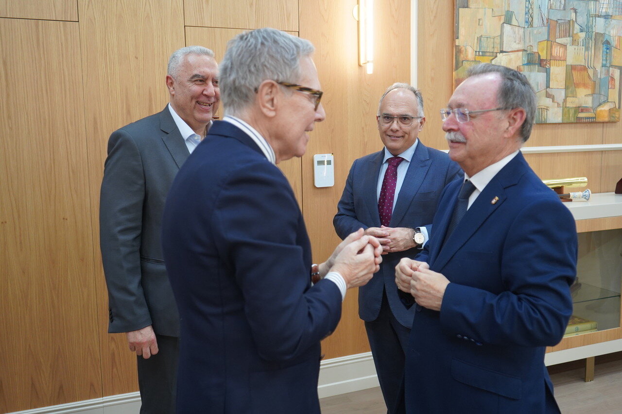 Ramón Reyes, AECC, Juan Vivas