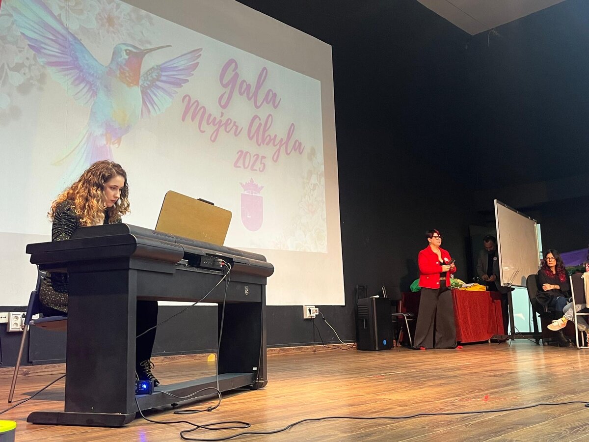 IV Gala Mujer Abyla