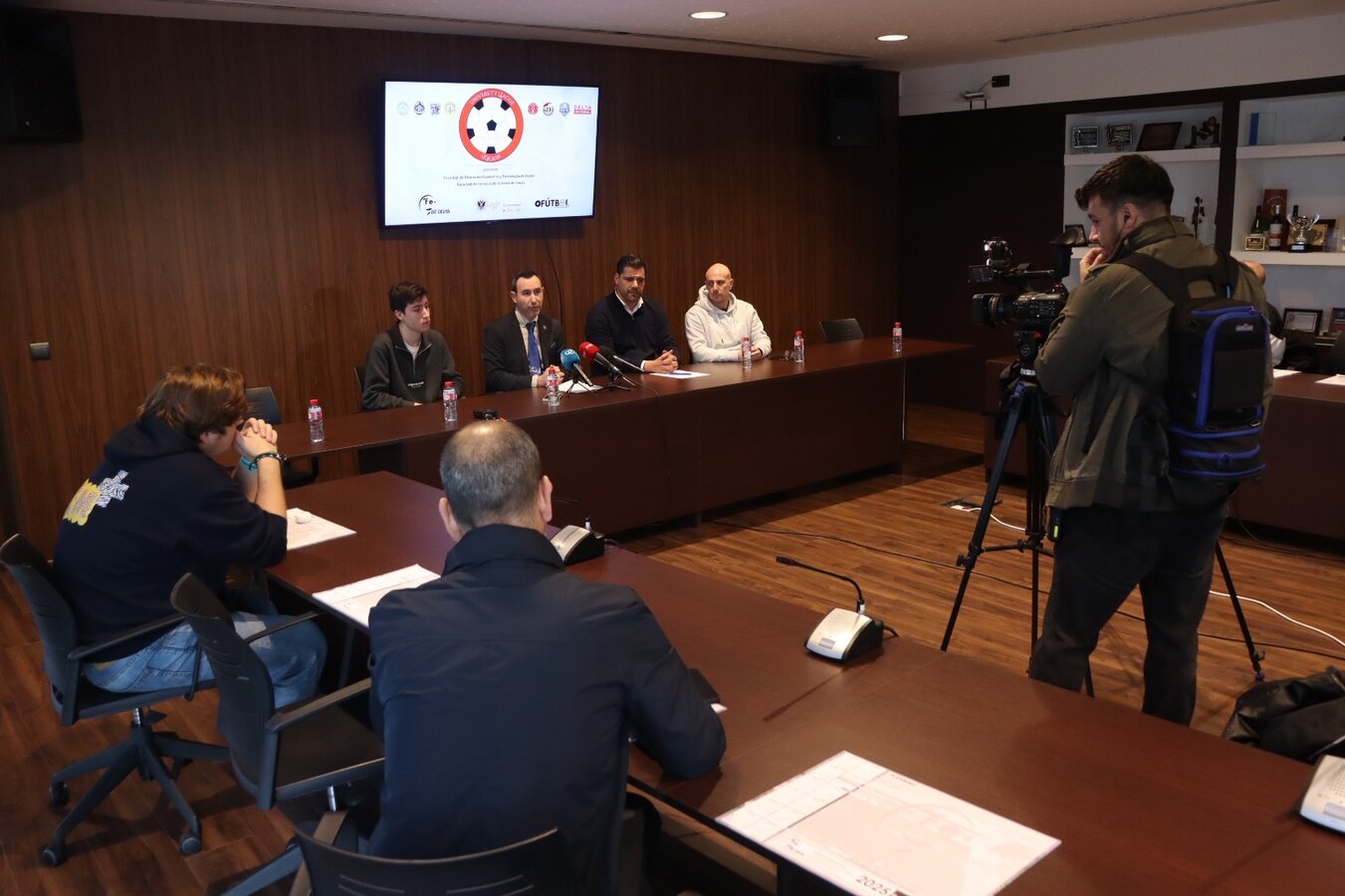 III Liga Universitaria de Fútbol  / Cedidas