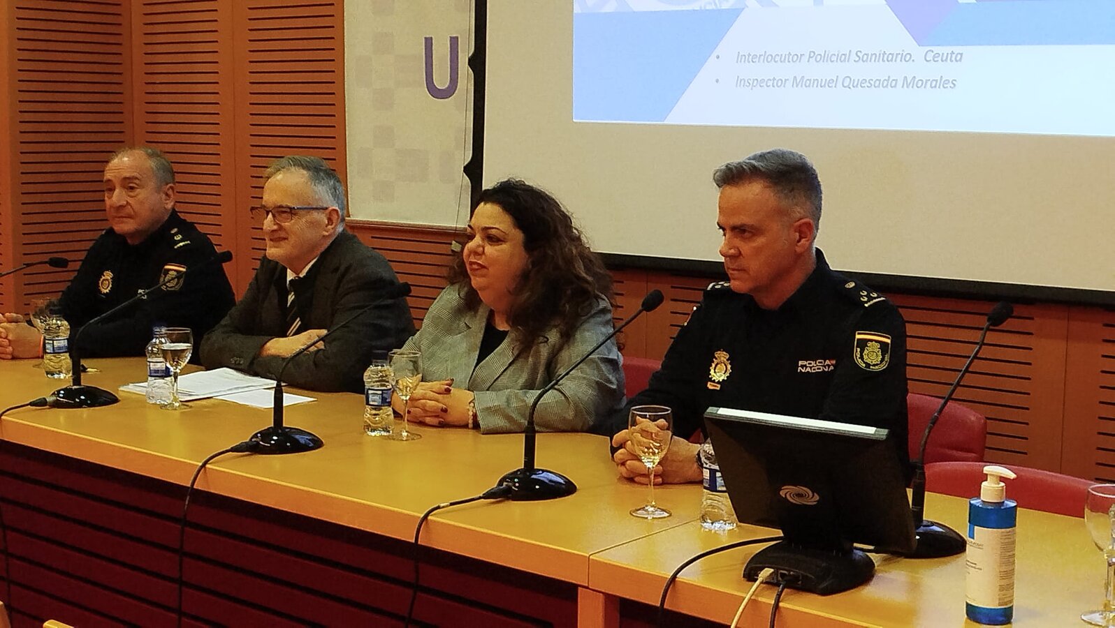 La Policía Nacional inaugura las jornadas formativas en el HUCE