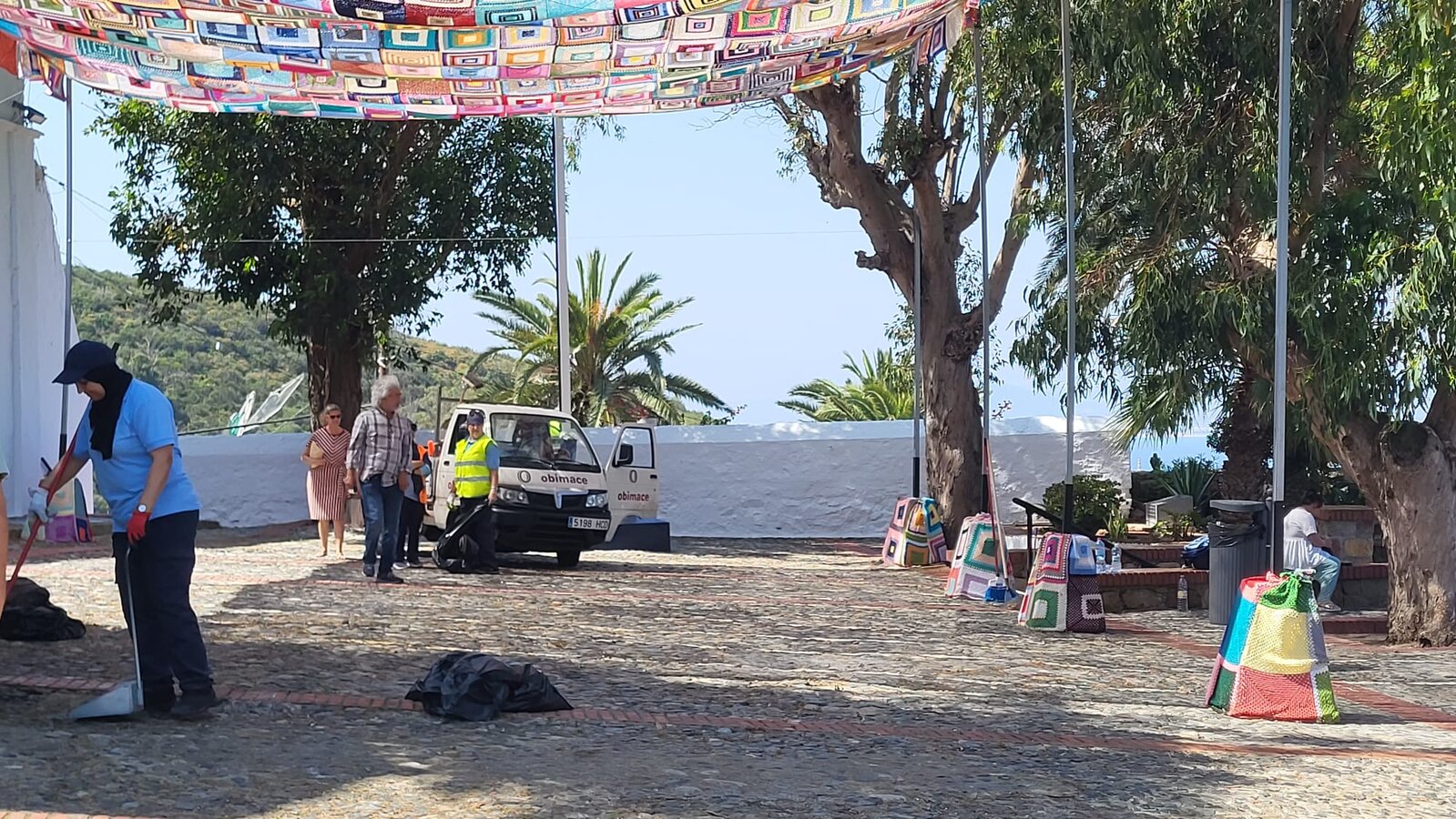 Preparativos en el ermita de San Antonio