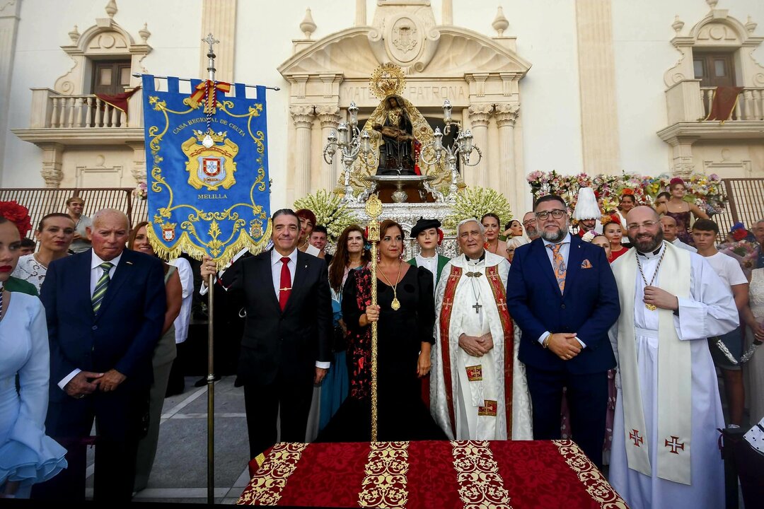 Casa de Ceuta en Melilla recibe medalla de la Cofradía de la Virgen de África