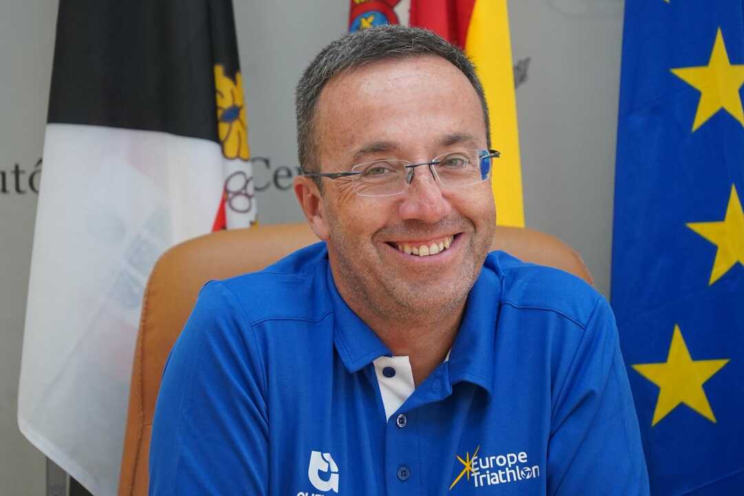 Jorge García, Federación Española de Triatlón, presentación Triatlón Copa de Europa / Esther Zárate