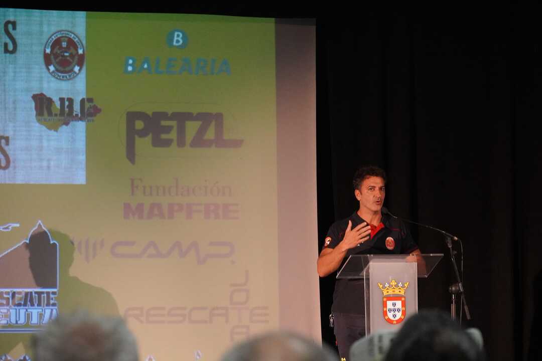 Inauguración de las III Jornadas de Rescate Vertical / M. Zapico