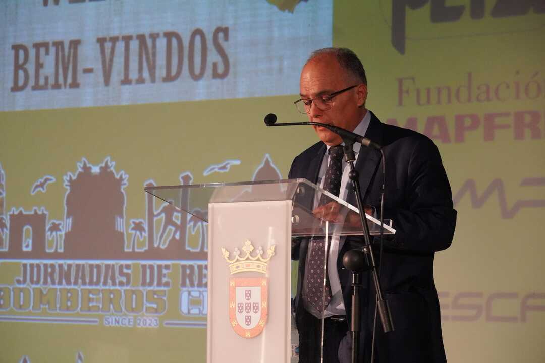 Inauguración de las III Jornadas de Rescate Vertical / M. Zapico