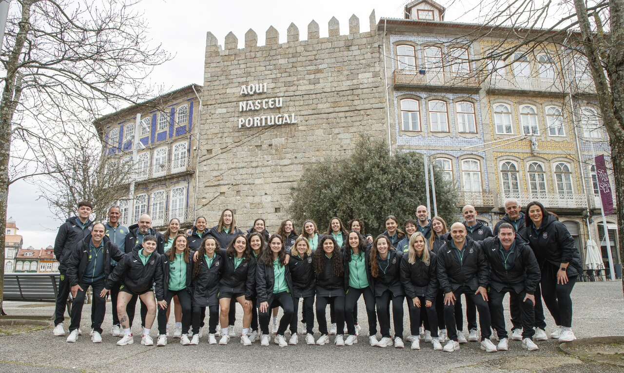 Chito, jefe de expedición con la selección femenina de fútbol sala en Portugal