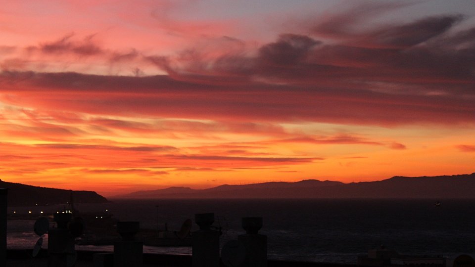 cielo estrecho